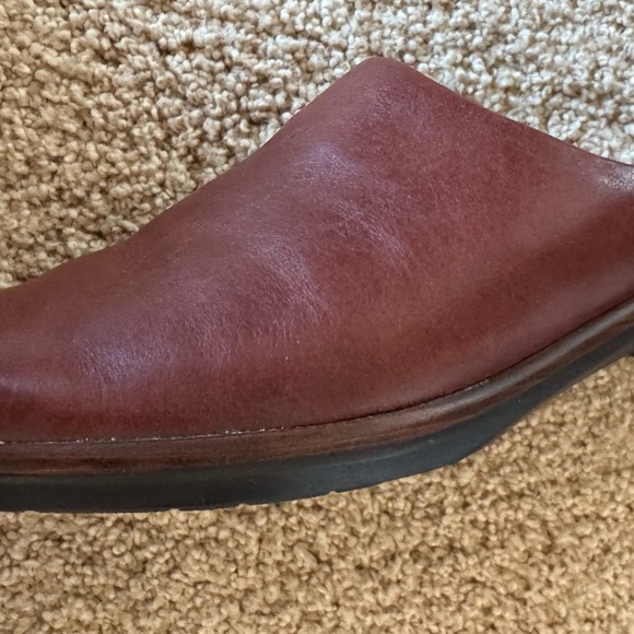 Naot Lodos  Mules in Smooth Brown Leather - Picture 5 of 12